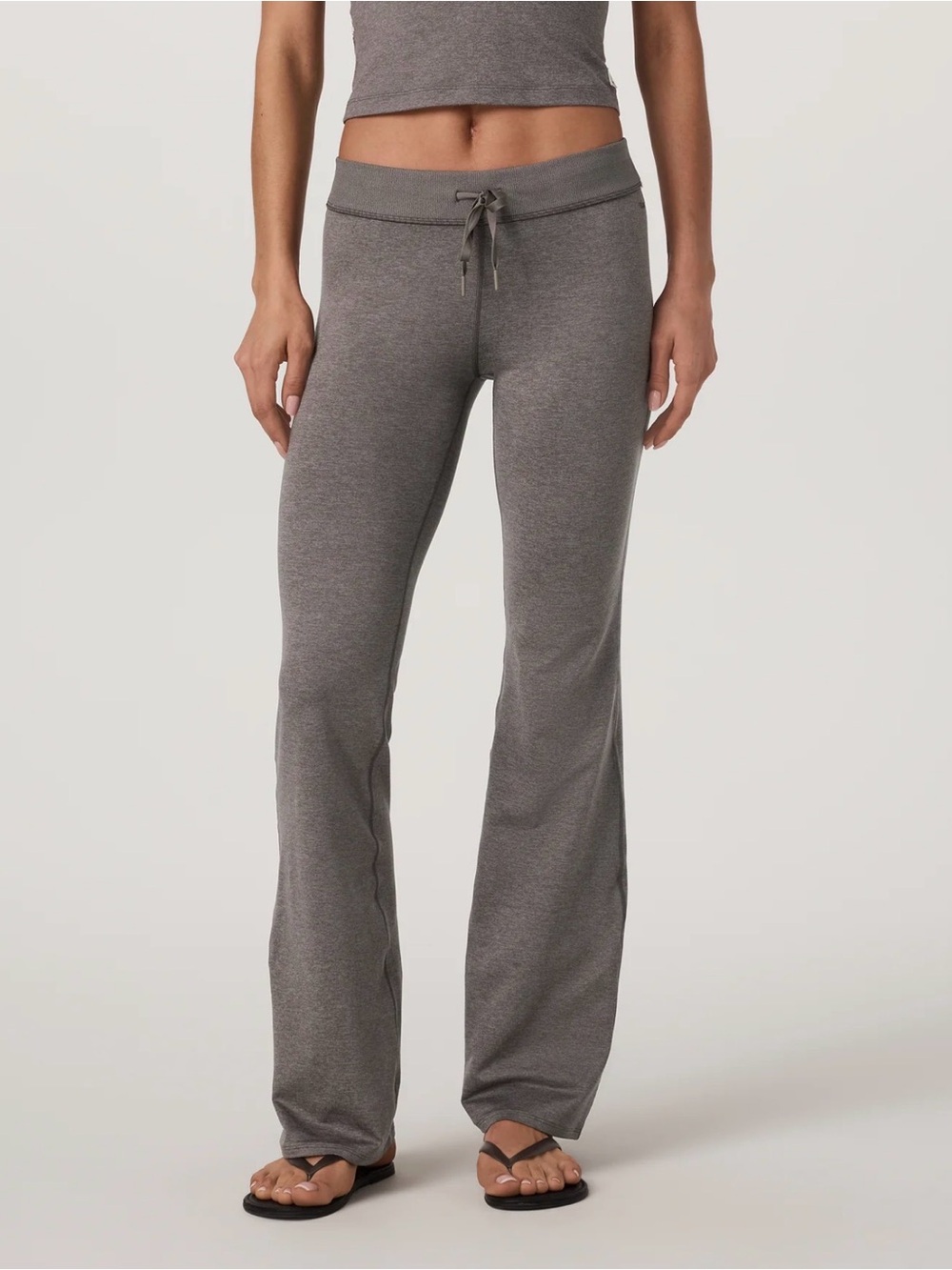 Vuori Halo Low Rise Slim Flare Pant Chia Heather Brown Dream Knit Medium